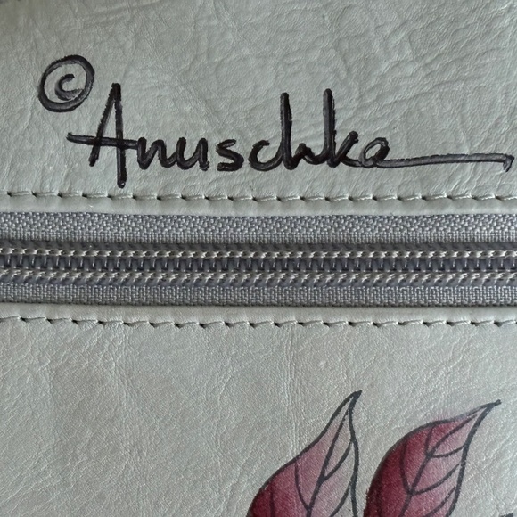 New Anuschka Light Blue Floral Genuine Leather Bag & Zippered Wallet 2 Piece Set - Picture 16 of 16